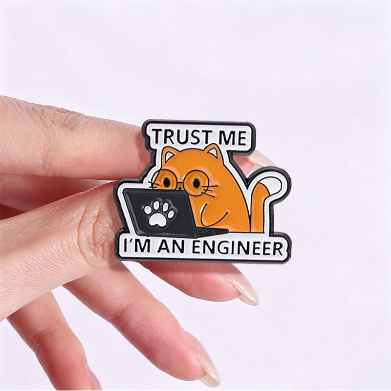 I'm An Engineer Quote Enamel P - مراجعة Laptop Accessories Design وسعره